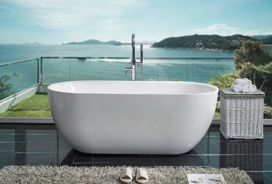 Berri Freestanding Bath - Gloss/Matte White
