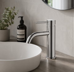 Luna Short Basin Mixer