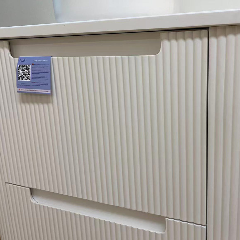 Curva Freestanding 1500mm
