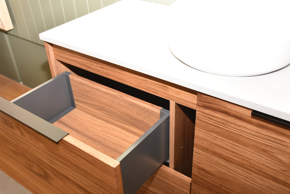 OXFORD TIMBER VANEER 1200MM FREESTANDING BATHROOM VANITY