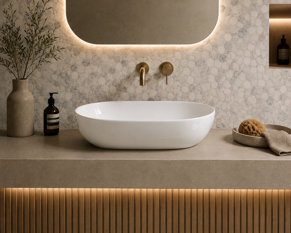 LUSSI Oval ceramic Basin - Gloss White