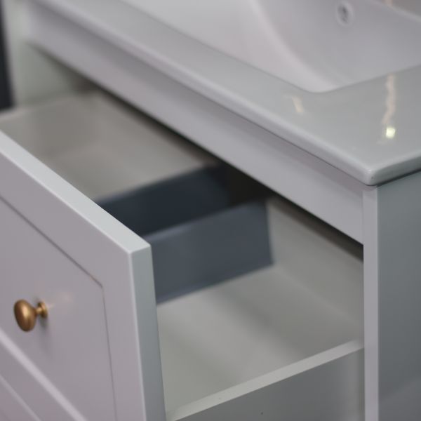 AAVI 750mm Hampton Shaker Style Slim Powder room Vanity