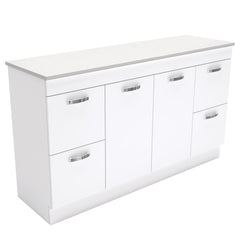 UniCab 1500 Vanity on Kickboard