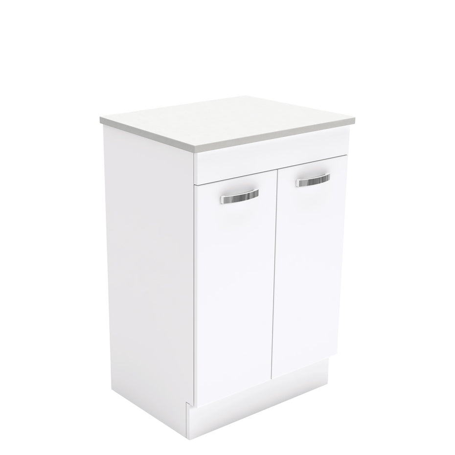 UniCab 600 Vanity on Kickboard