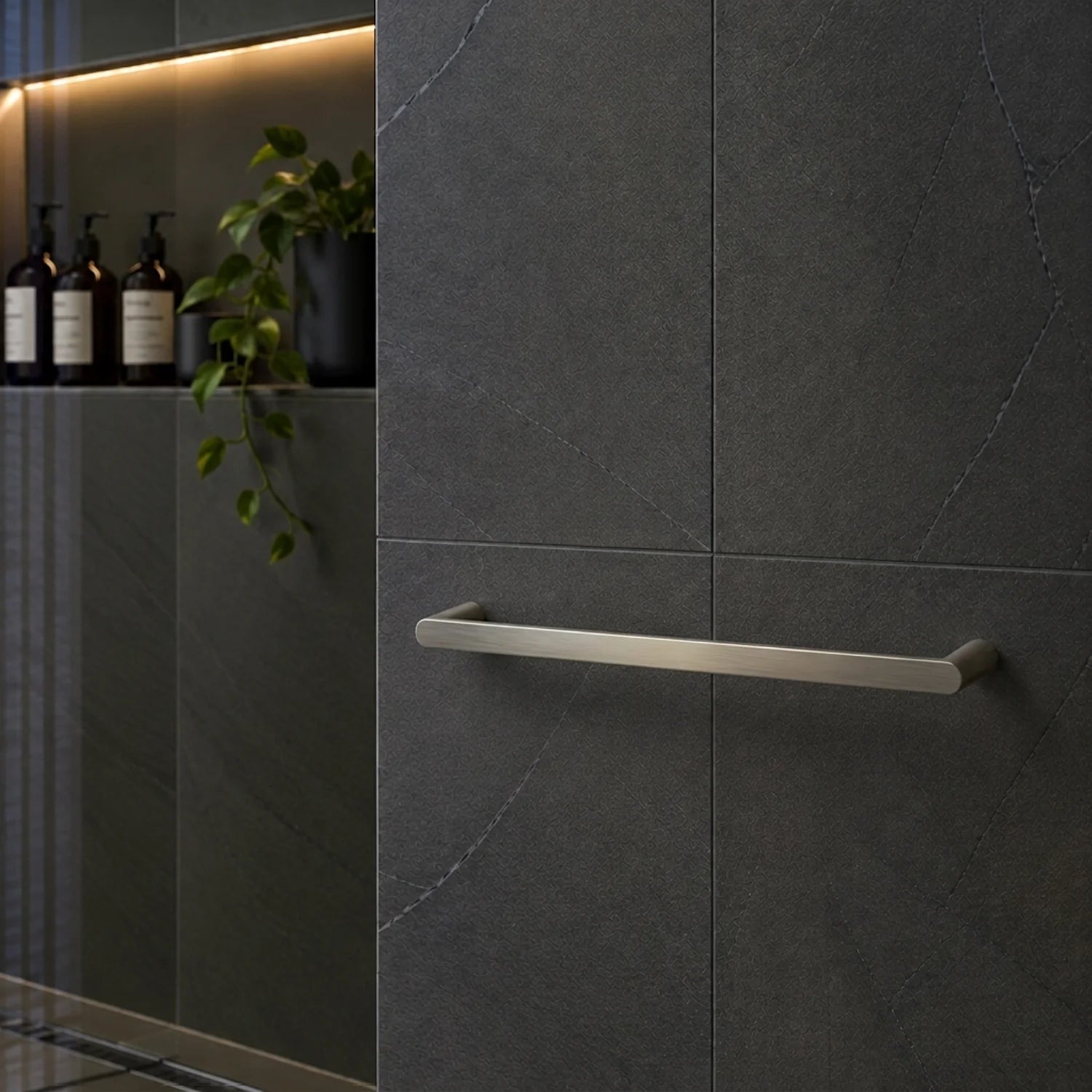 Ayla 600/800mm Single Towel Rail