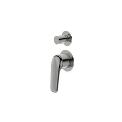 Berlin Wall Mixer with Diverter