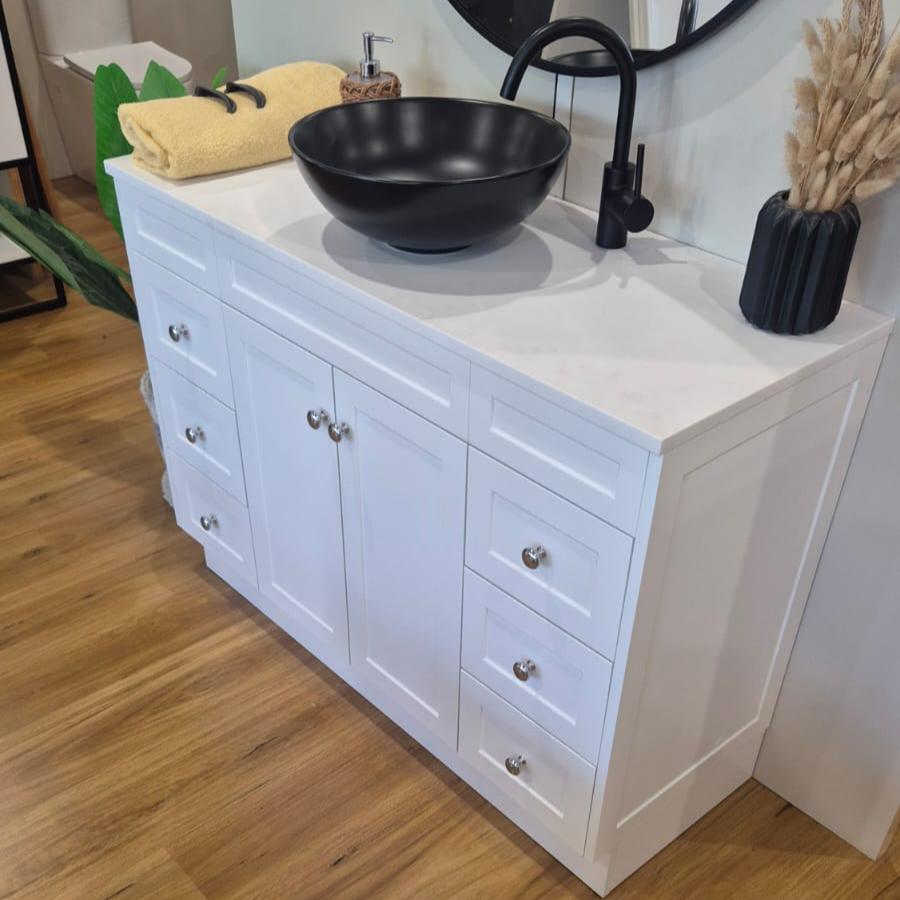 Houston 1200mm Freestanding