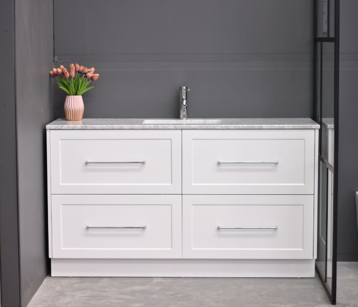 Lily 1500mm Hampton Shaker Style Freestanding Single Basin Bathroom Vanity