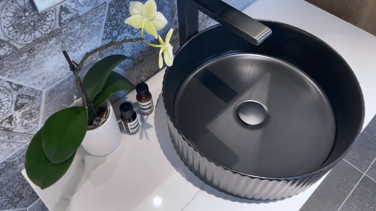 MARLO FRENCH FLUTED BASIN MATTE BLACK 400mm
